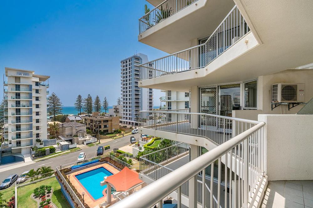 Rainbow Bay Resort Holiday Apartments Голд-Кост Екстер'єр фото